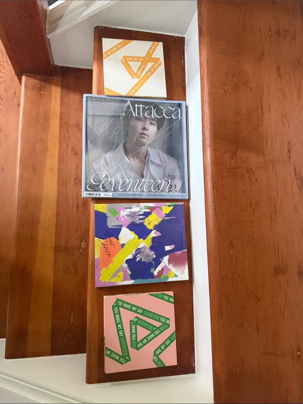 SEVENTEEN Albums
/photobook